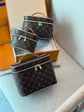 Trousse L