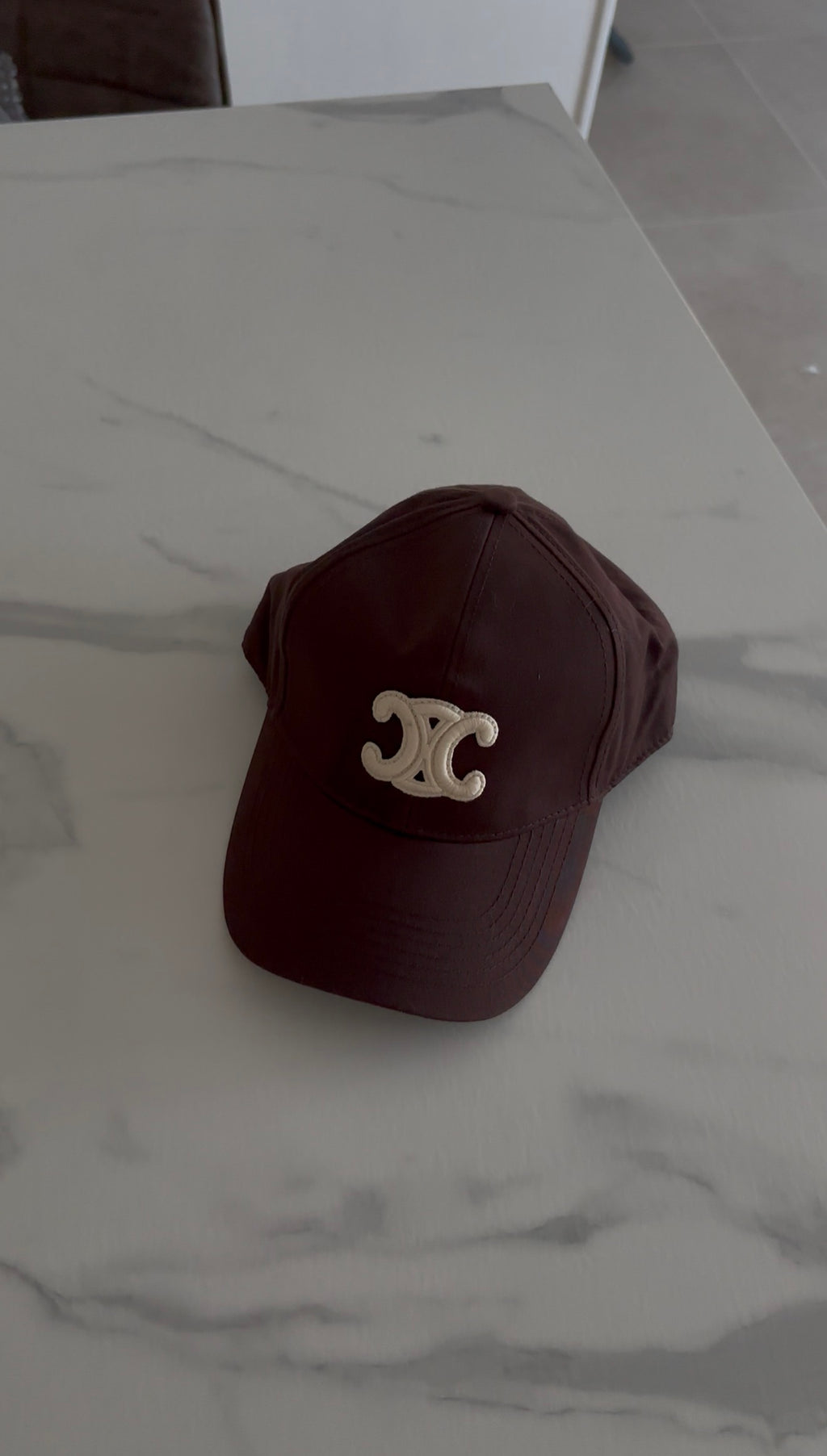 Casquette C