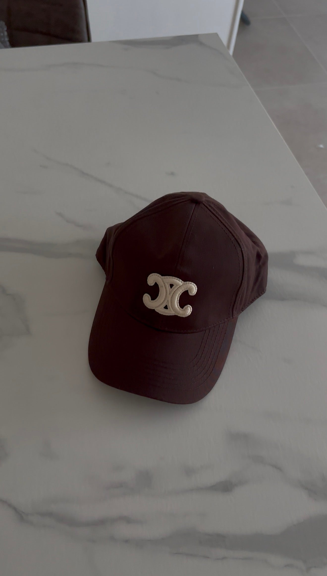Casquette C