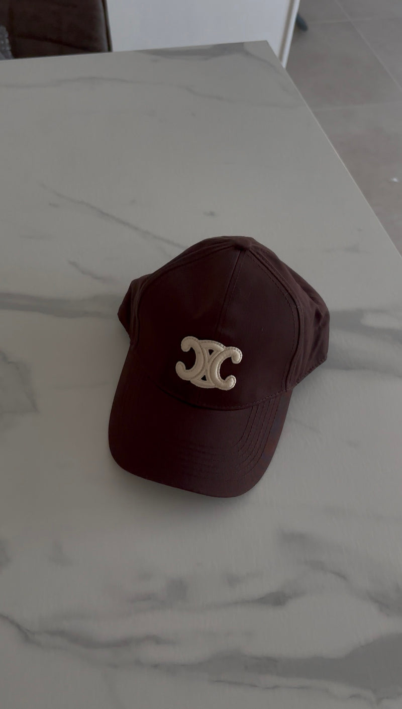 Casquette C